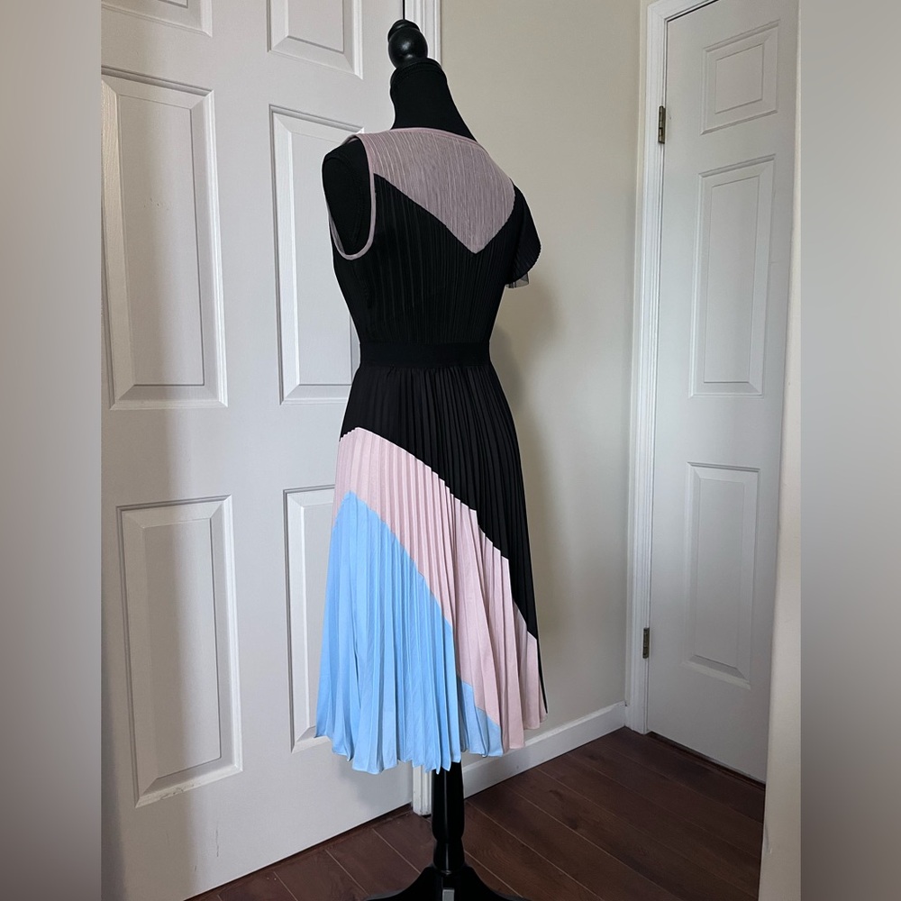 BCBGMaxAzria Black and Pink Pleated One Shoulder Dress - Picture 7 of 7